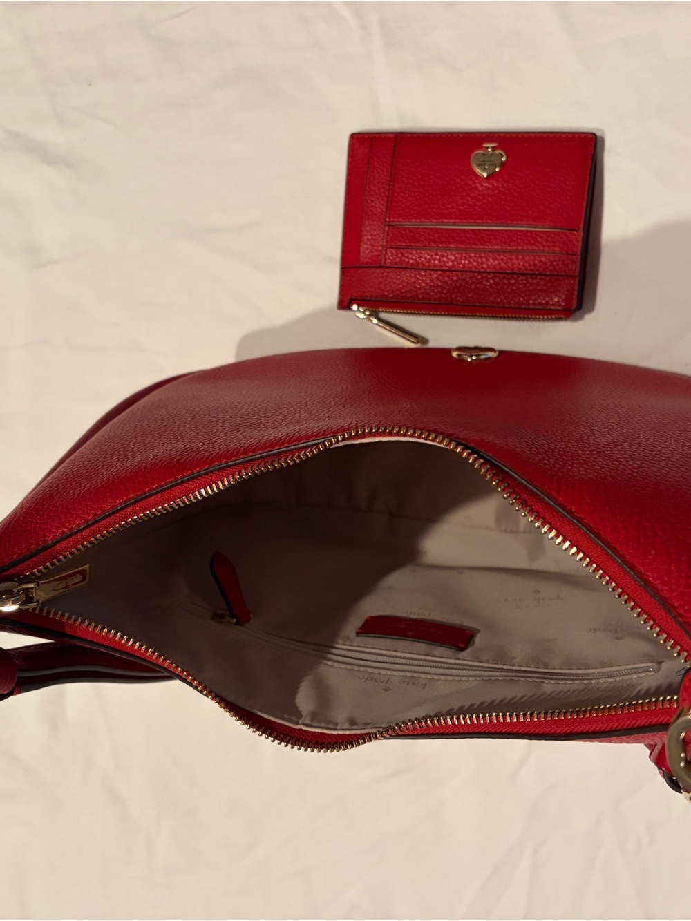 ❤️❤️Kate Spade Red Pebbled Leather Shoulder Bag with Matching Card Case❤️❤️ - Picture 2 of 9
